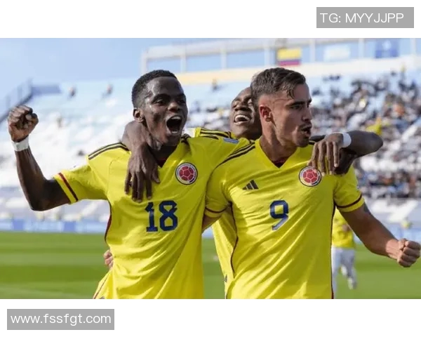 深度解析FPX在S15LOL和和平精英中的进攻策略与比分表现实时新闻